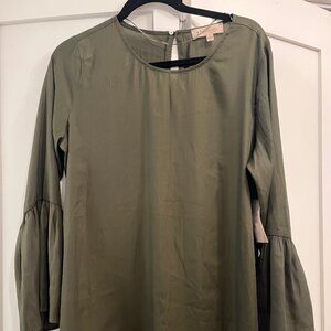 NWT Philosophy olive green, long sleeve silky top size large